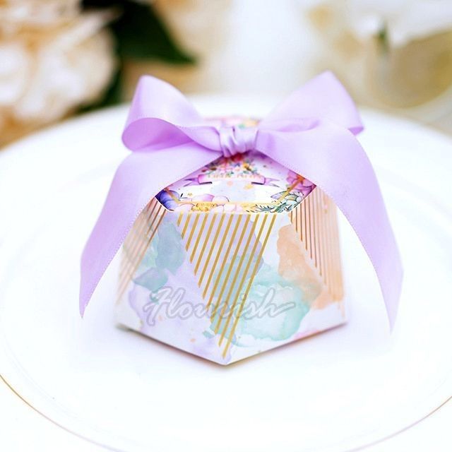 Caramelle personalizzate con carta regalo di cioccolato scatola di imballaggio di carta calda foglio d'oro timbraggio per il festival di nozze