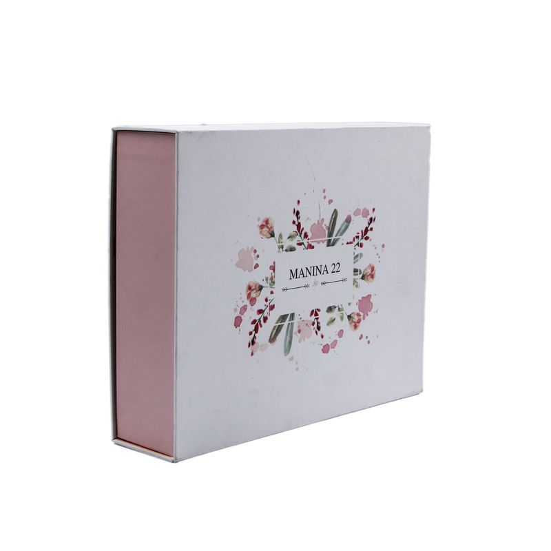 Scatola regalo in cartone bianco a chiusura magnetica personalizzata per il giorno della mamma San Valentino