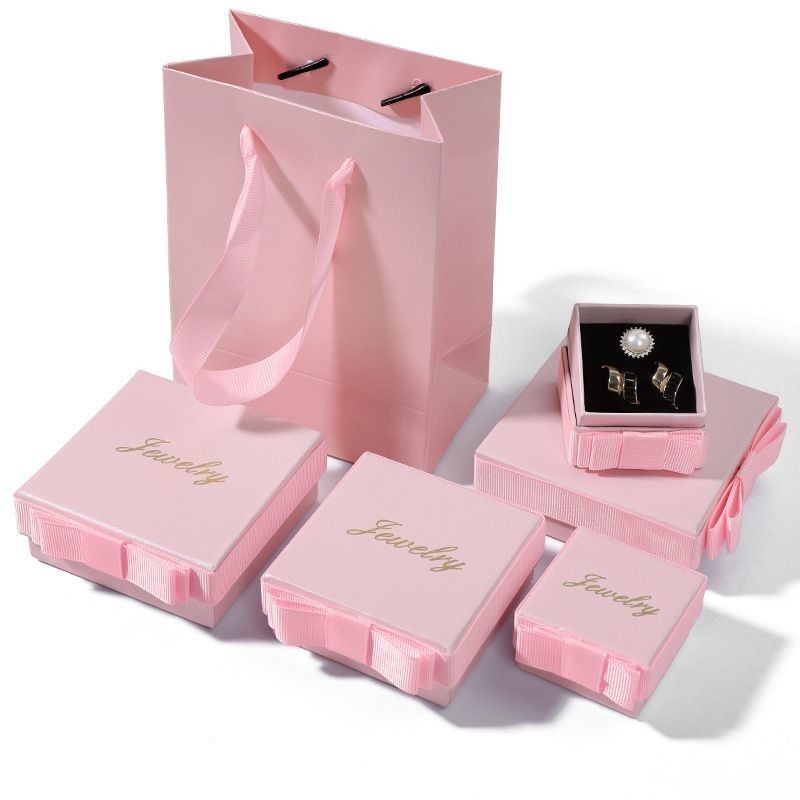 Gioielli rosa Scatola regalo Eco-friendly Stampaggio a caldo Scatola di imballaggio in carta di lusso