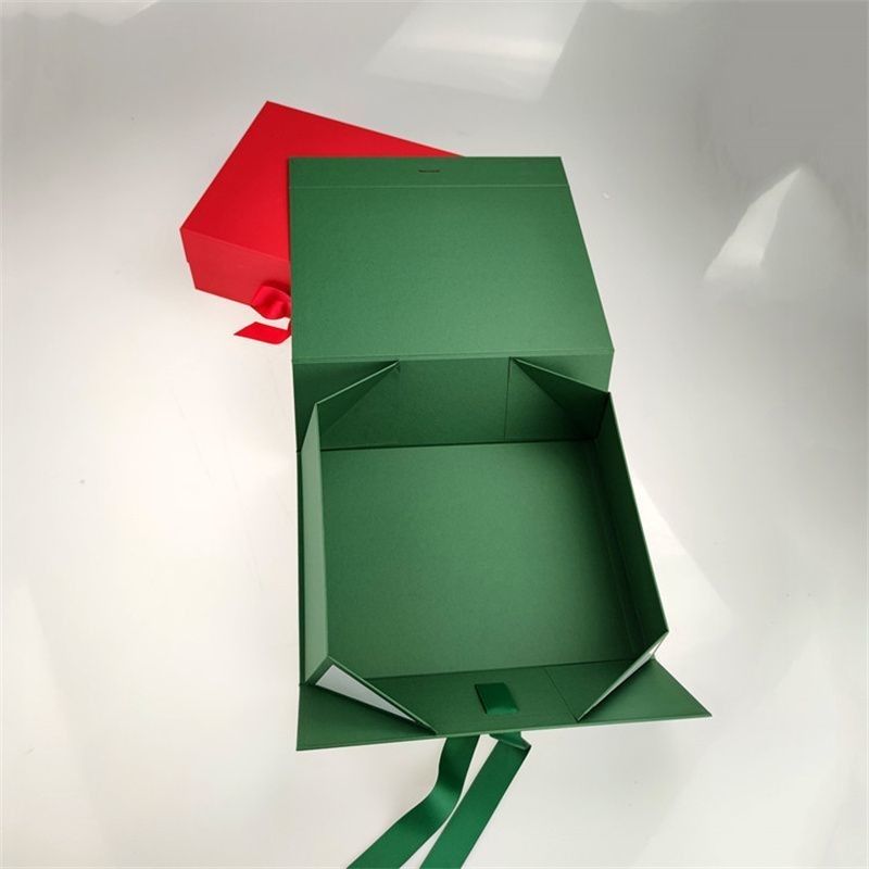 Scatola regalo in carta cartonata magnetica pieghevole con maniglia a nastro per gioielli