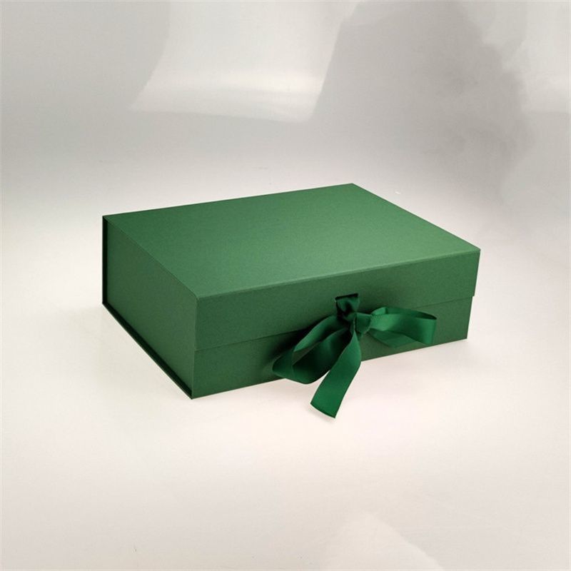 Scatola regalo in carta cartonata magnetica pieghevole con maniglia a nastro per gioielli