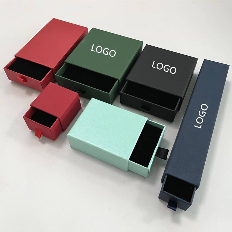 Scatole regalo in cartone con laminazione lucida Campione gratuito Soluzioni di imballaggio personalizzate per la vendita al dettaglio e le esigenze di regali aziendali